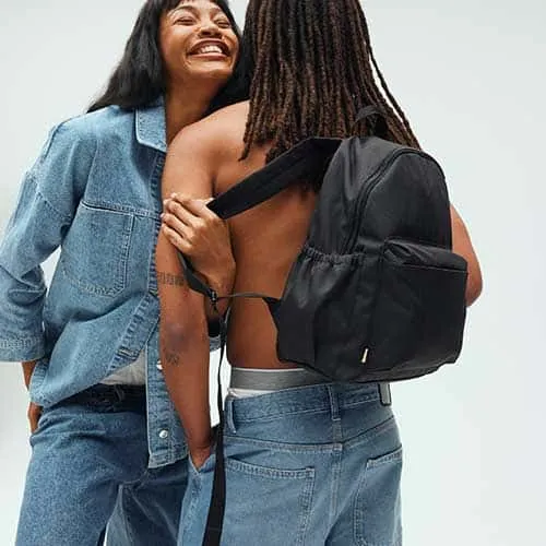 The BÉISics Backpack in Black