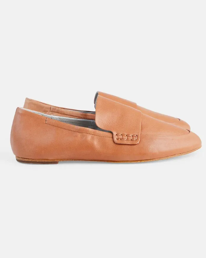 Walnut Dutch Leather Loafer